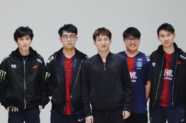 打败的卓越 打败的卓越